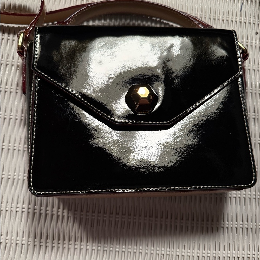 FRANCES VALENTINE Black Patent Leather Handbag with leather handle and strap